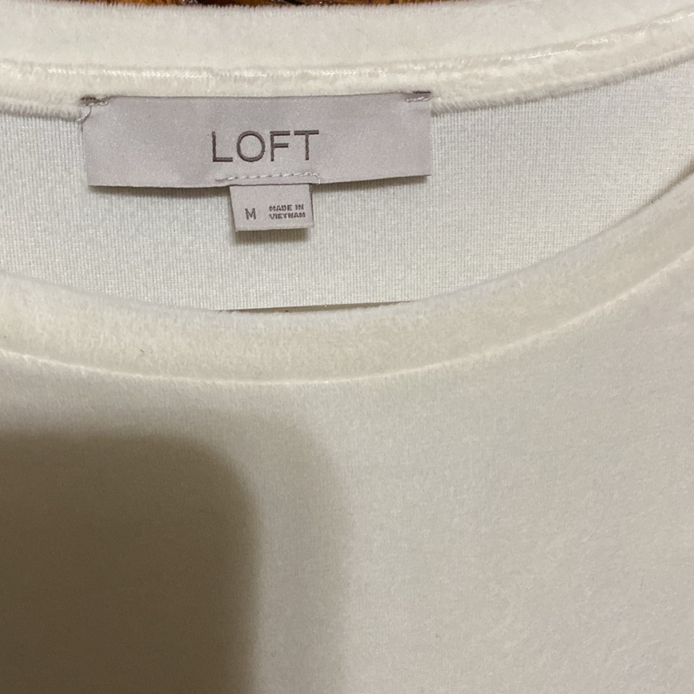 LOFT Cream Women's Top - Picture 2 of 2